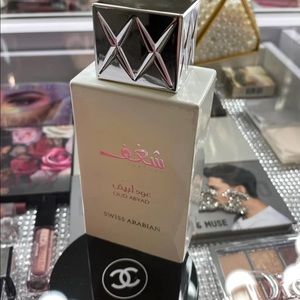 Swiss Arabian Shaghaf Oud Abyad